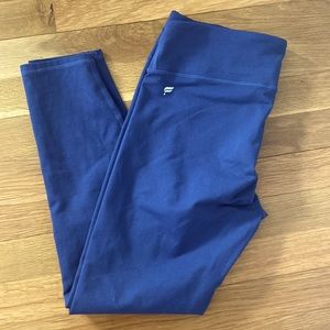 Fabletics blue cropped leggings small 6